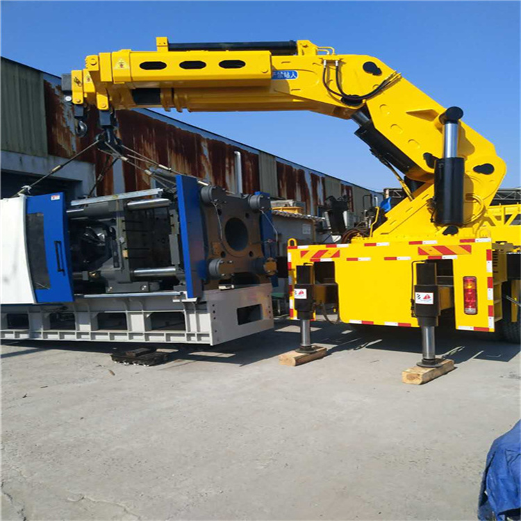 娄底 大吨位折臂吊出租费用解析：一小时租赁多少钱