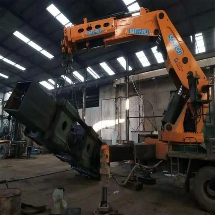 娄底折臂吊出租怎么收费